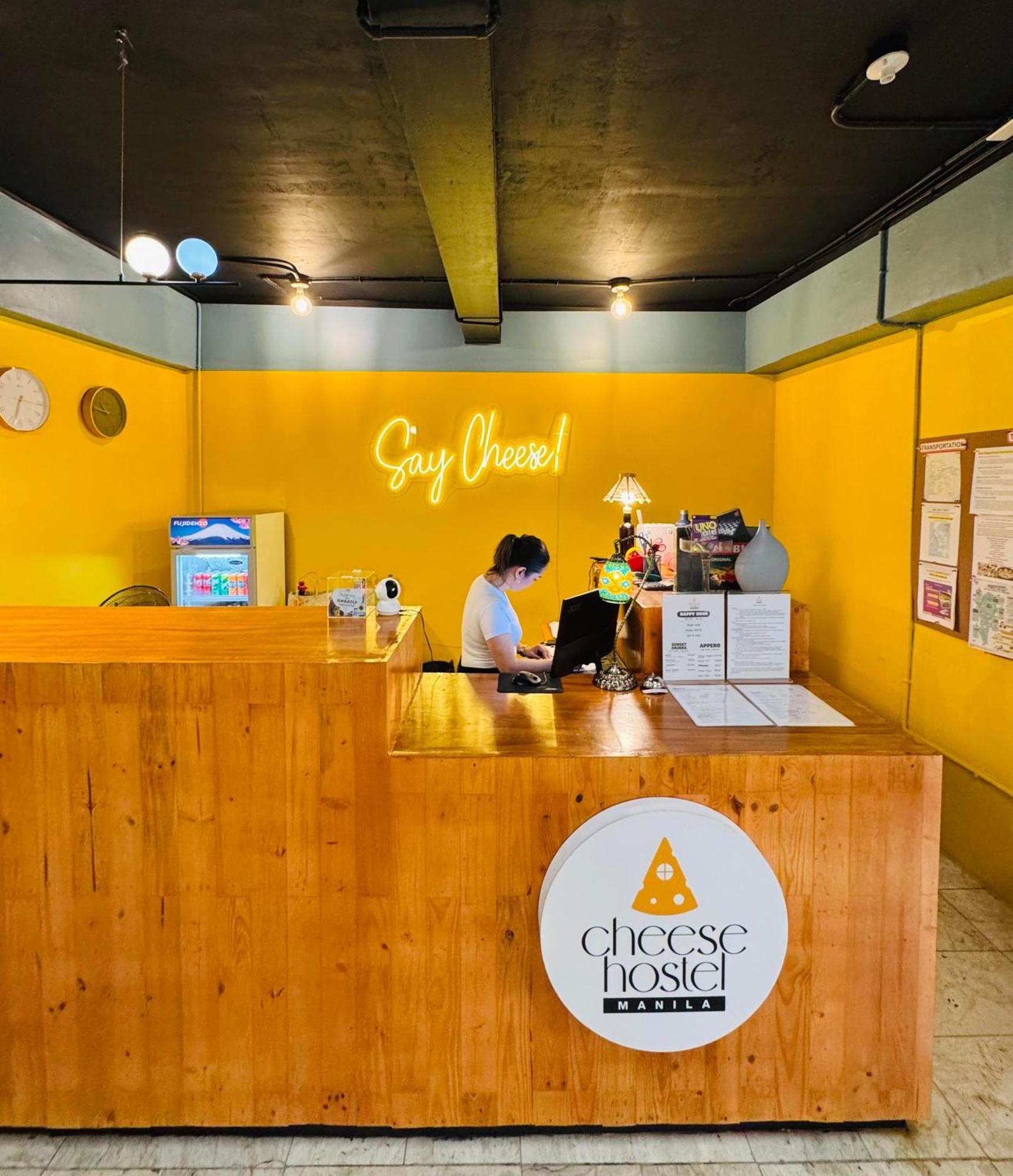 Cheese Hostel Manila San Pedro Makati Eksteriør billede