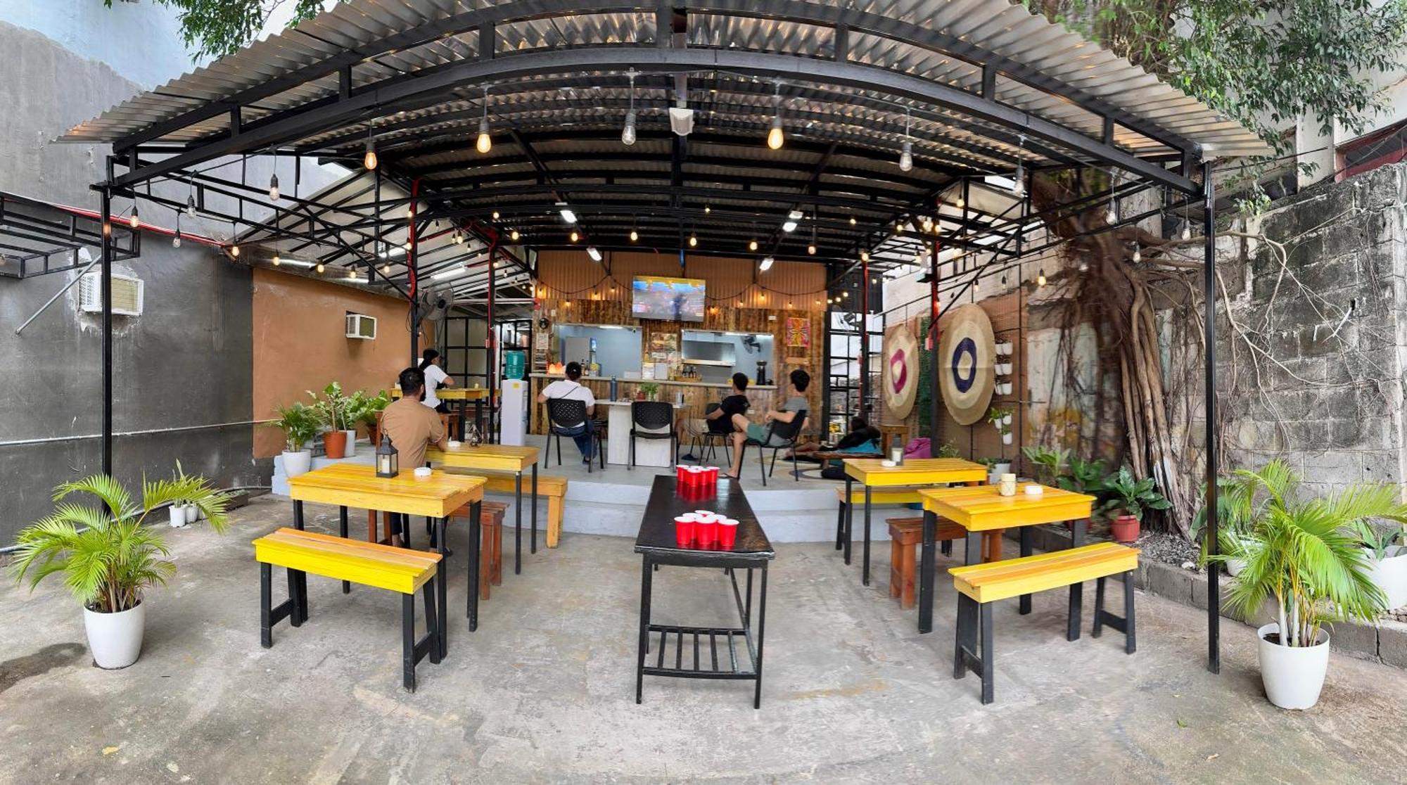 Cheese Hostel Manila San Pedro Makati Eksteriør billede